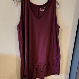 Women's Burgundy Tank Top